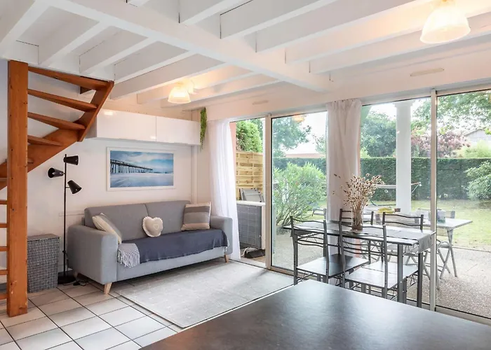 Διαμέρισμα Proche : Maison Avec Beau Jardin *